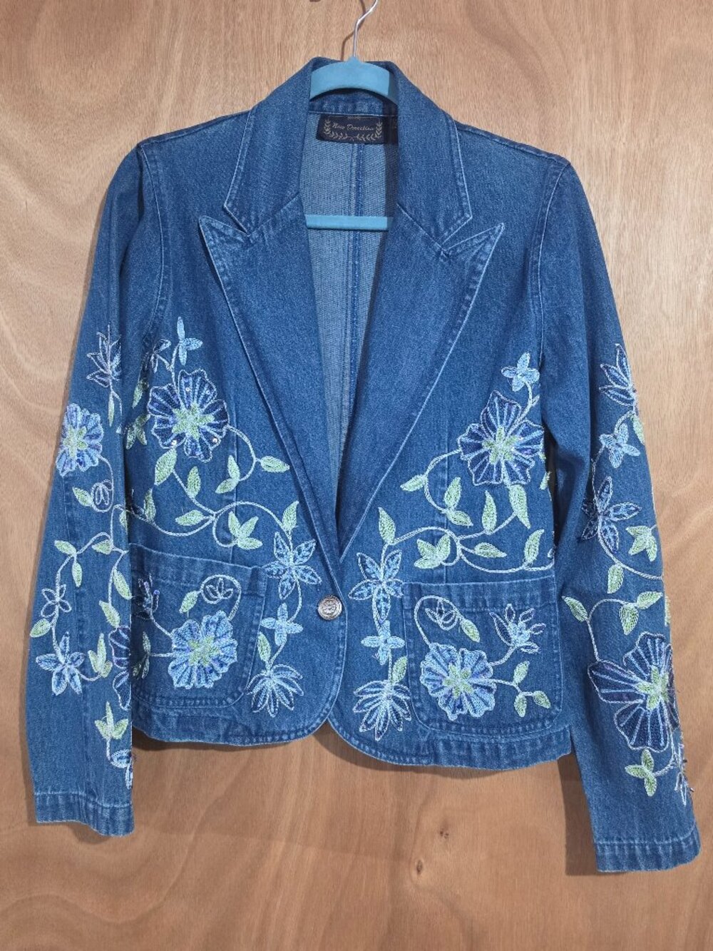 Beautiful Embroidered Jean Jacket Small